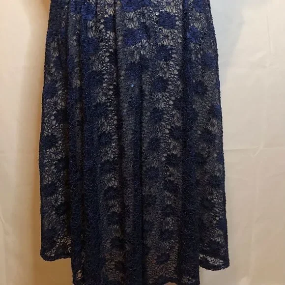 Julian Taylor Short Sleeve Sequin Lace Fit And Flare Dress - Picture 7 of 15